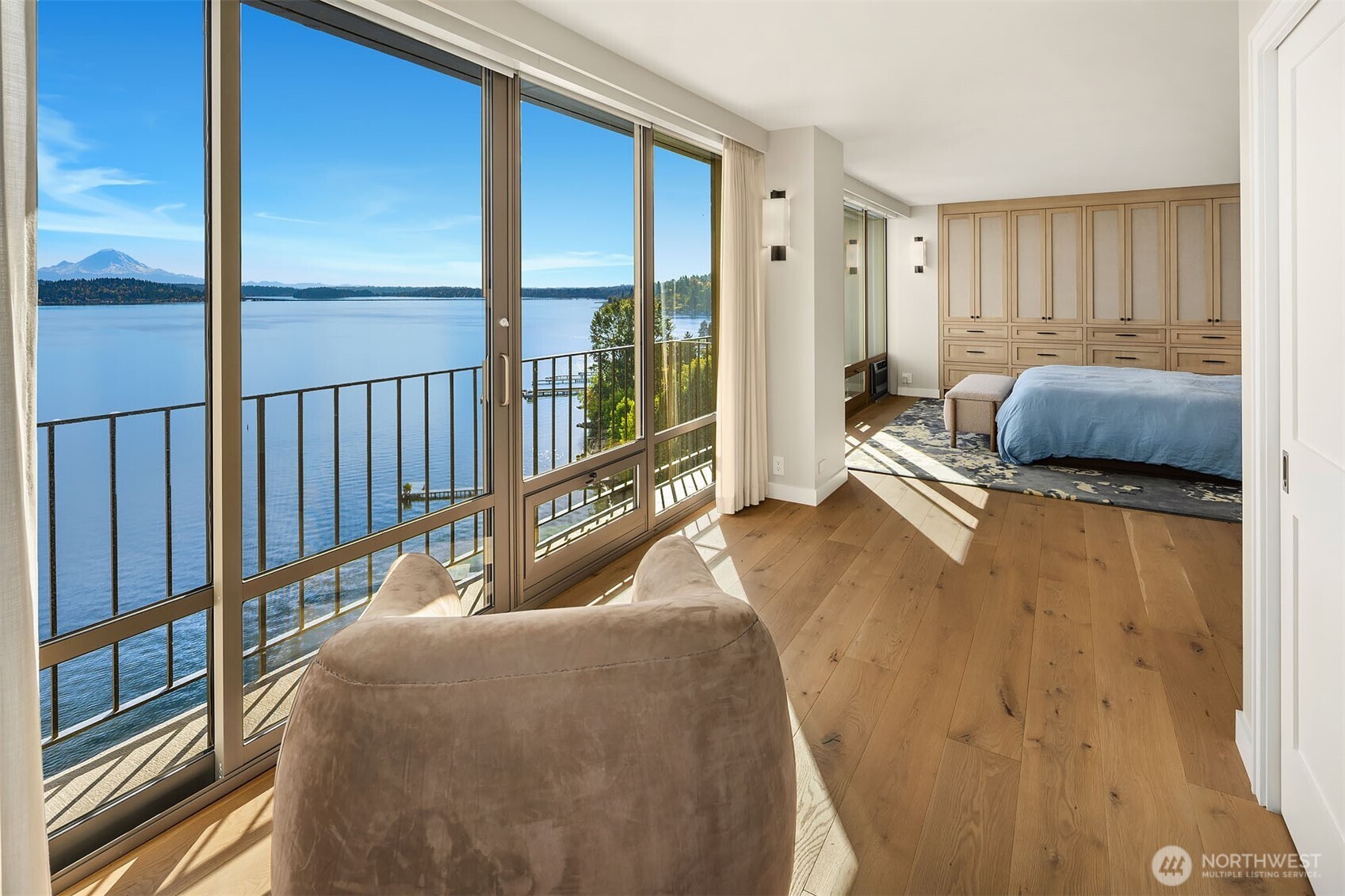 1620 43rd Avenue E Unit: 15A-B