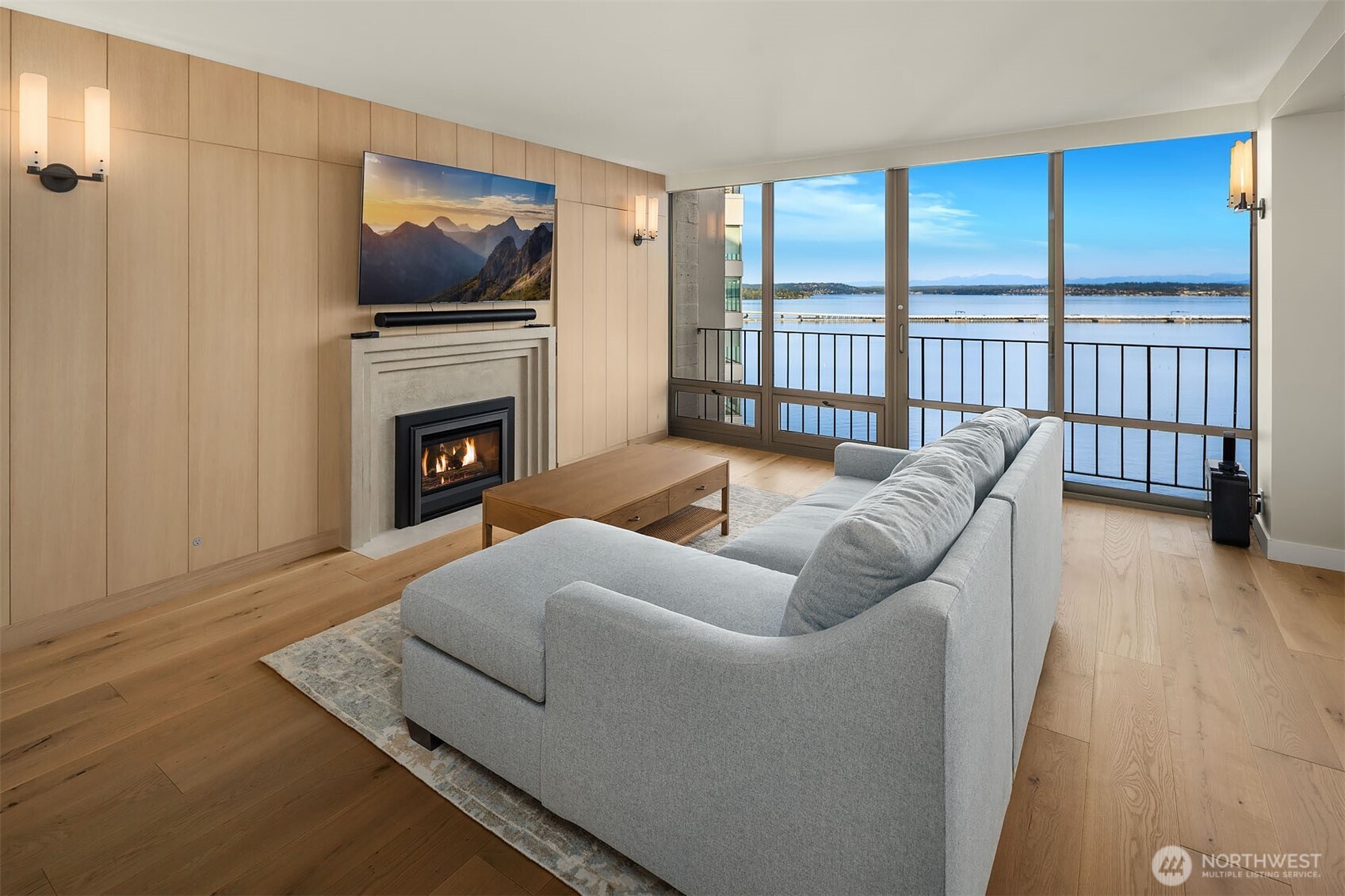 1620 43rd Avenue E Unit: 15A-B