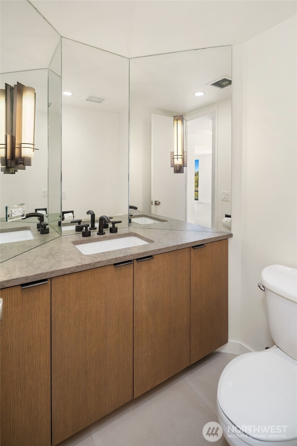 1620 43rd Avenue E Unit: 13C