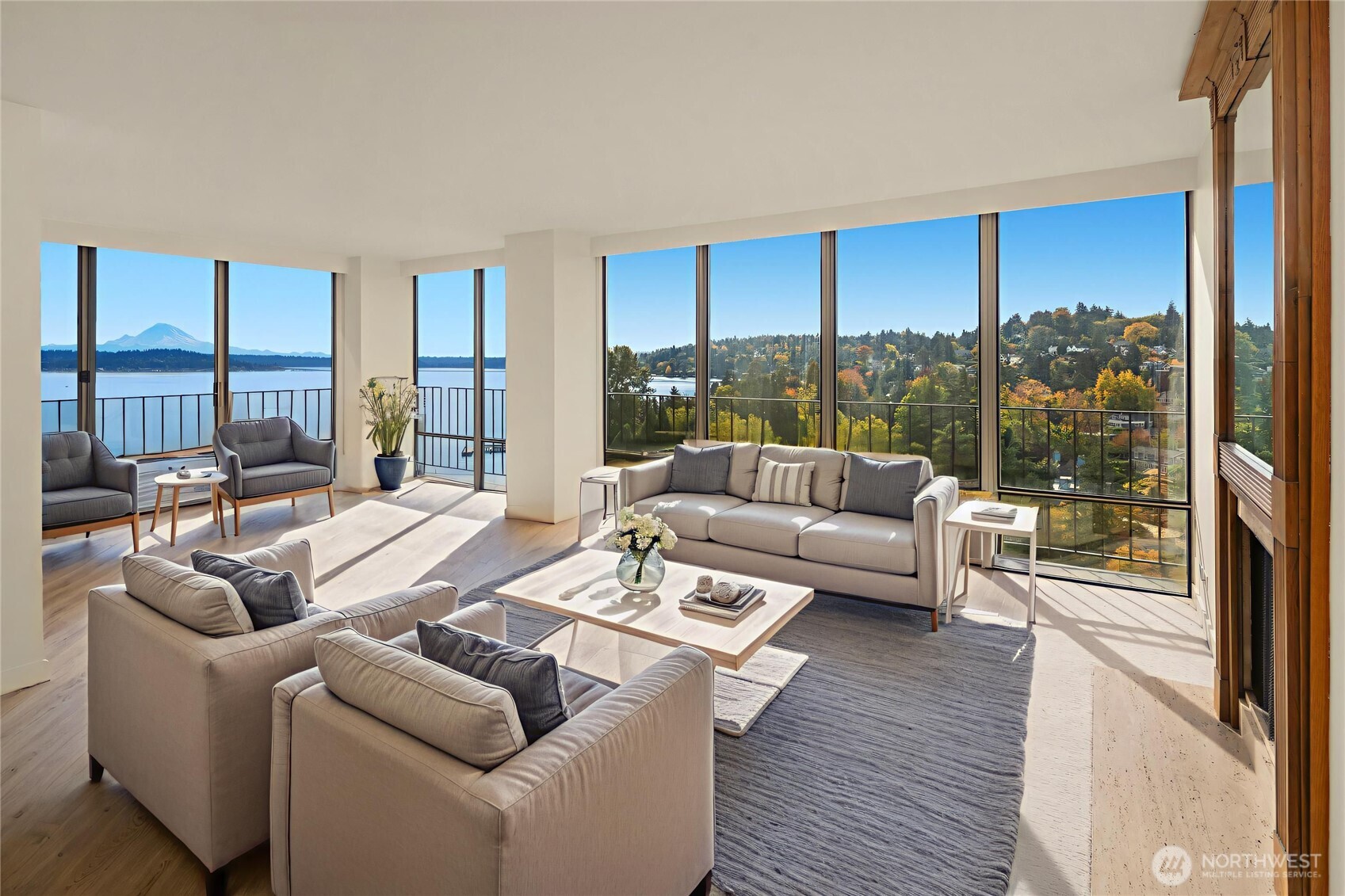 1620 43rd Avenue E Unit: 13C