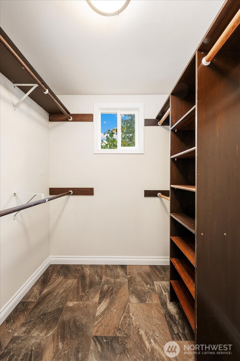 4321 NE 22nd Court