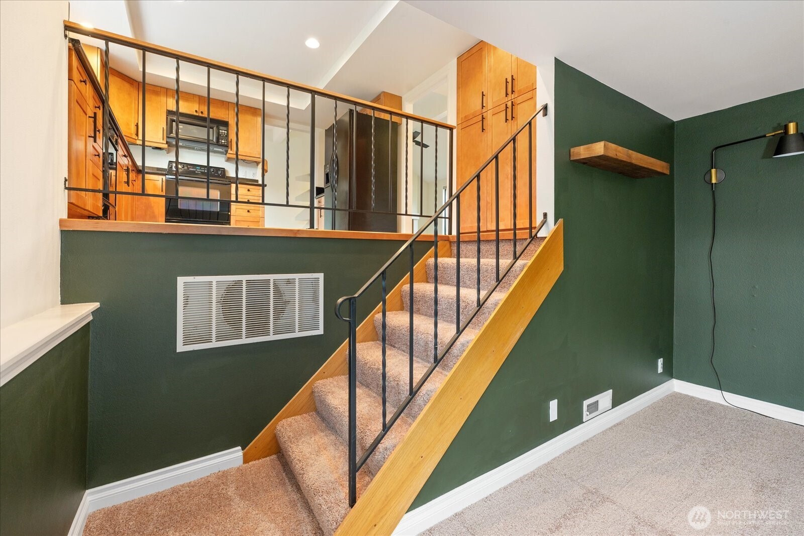 4321 NE 22nd Court
