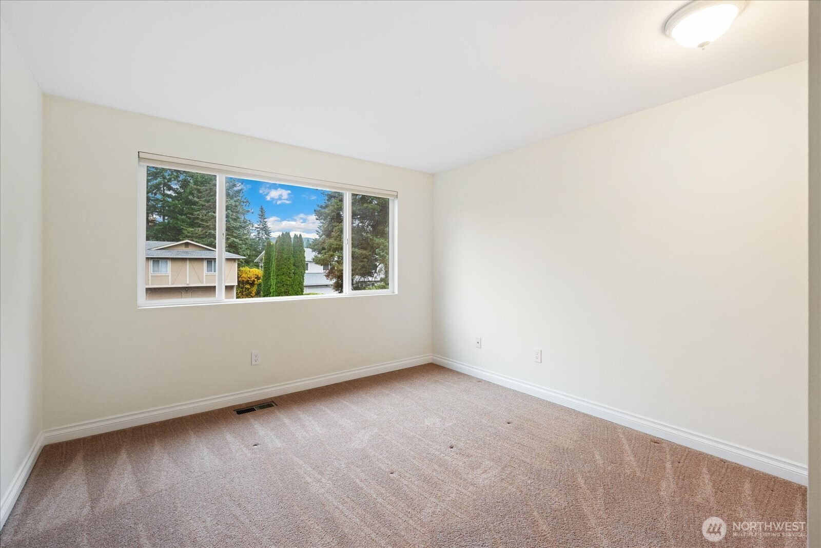 4321 NE 22nd Court