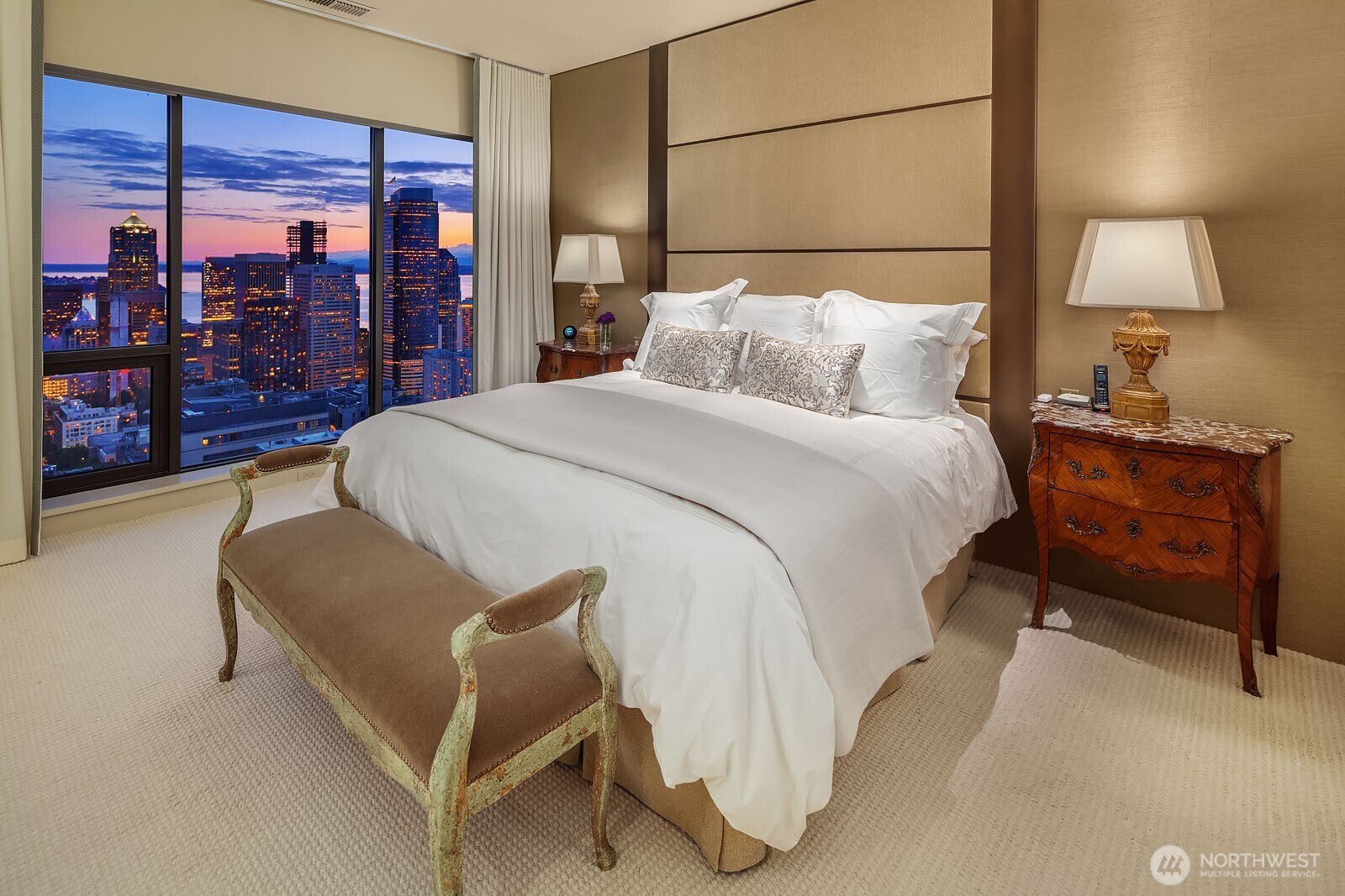 1301 Spring Street Unit: PH32