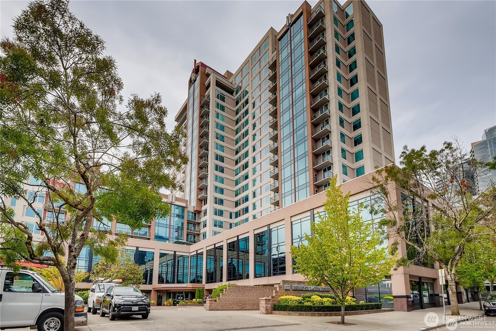 177 107th Avenue NE Unit: 703
