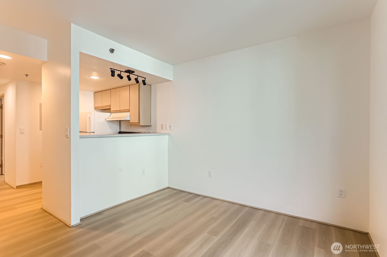 177 107th Avenue NE Unit: 703