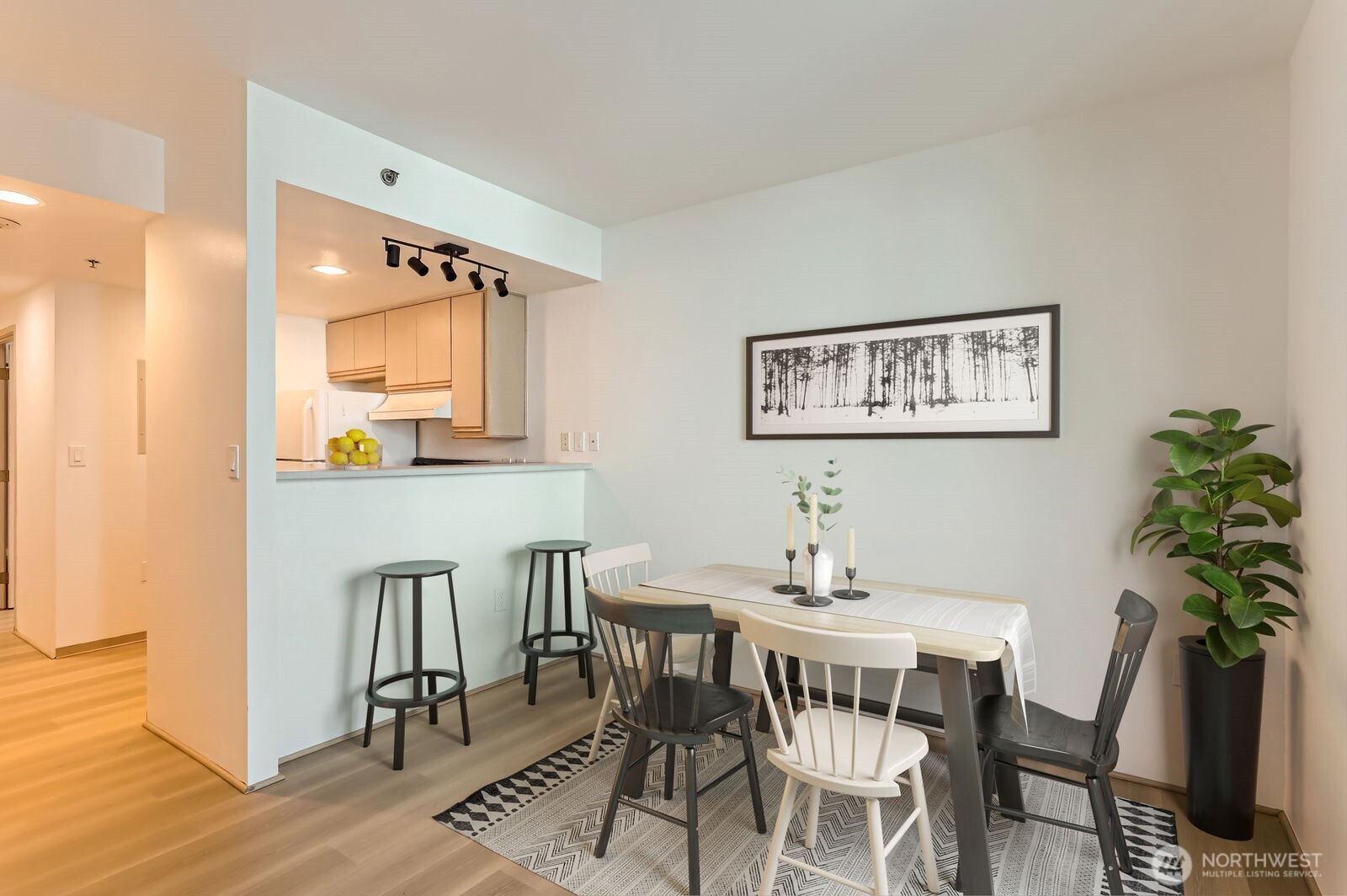177 107th Avenue NE Unit: 703