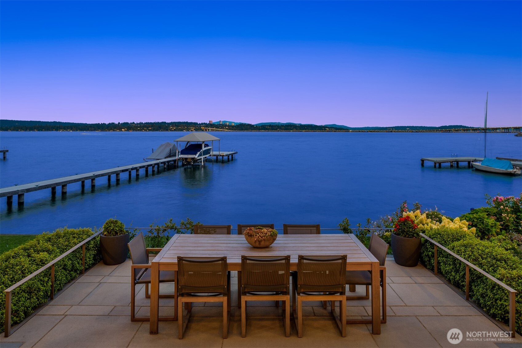 4911 NE Laurelcrest Lane