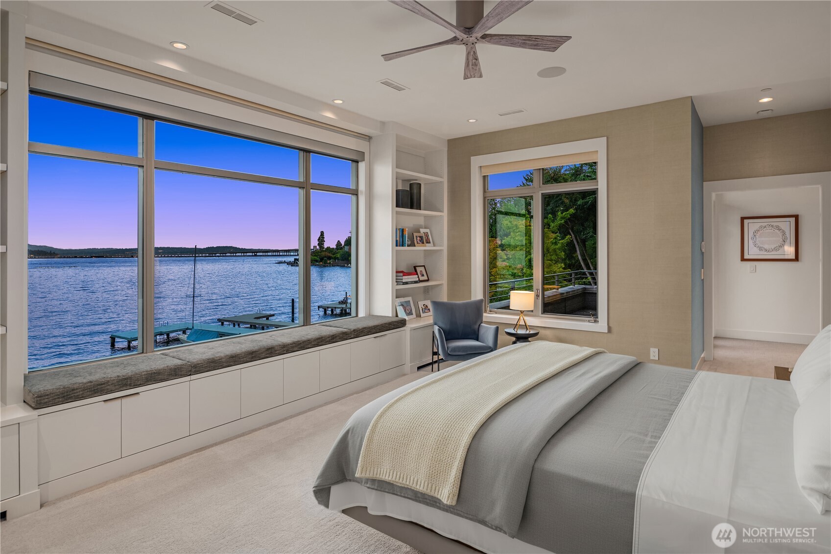 4911 NE Laurelcrest Lane