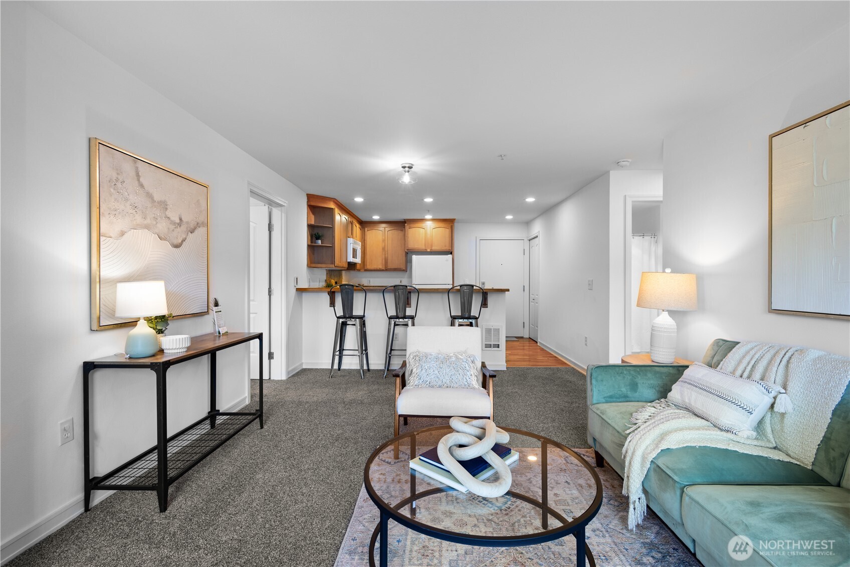 3121 W Government Way Unit: 302