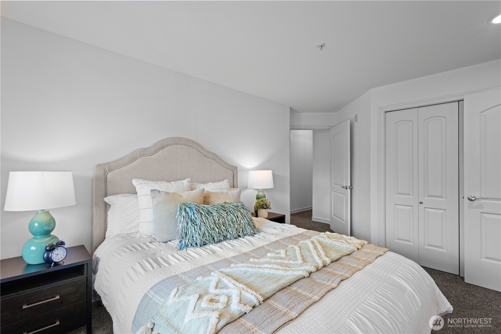 3121 W Government Way Unit: 302