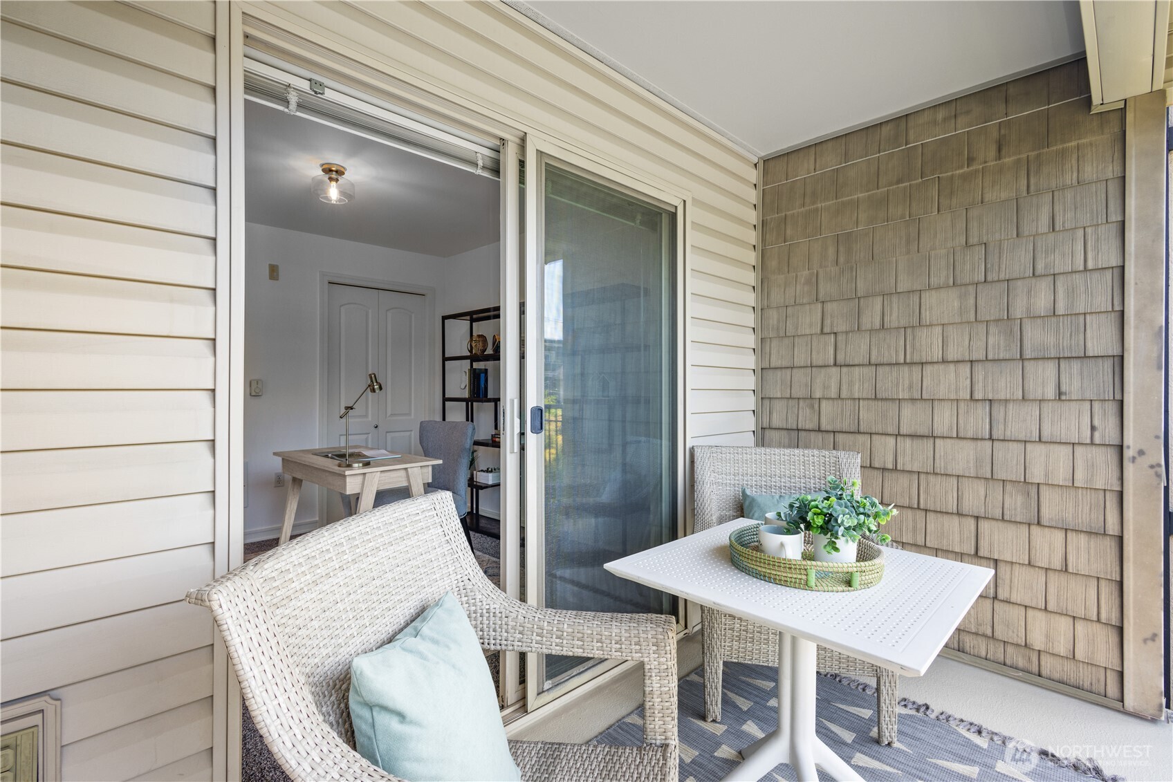 3121 W Government Way Unit: 302
