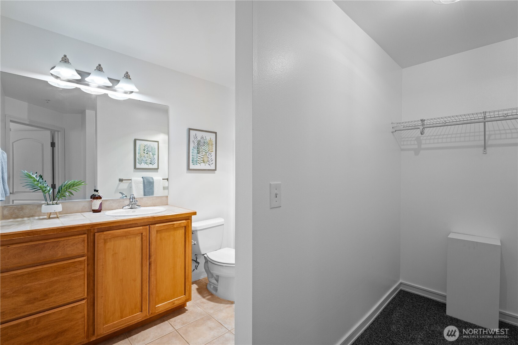 3121 W Government Way Unit: 302