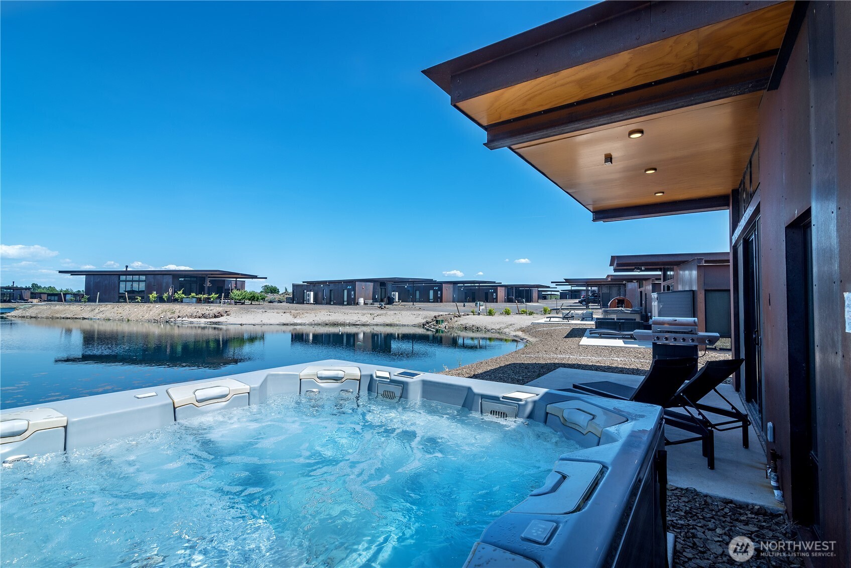 23592 Gorge View Loop NW