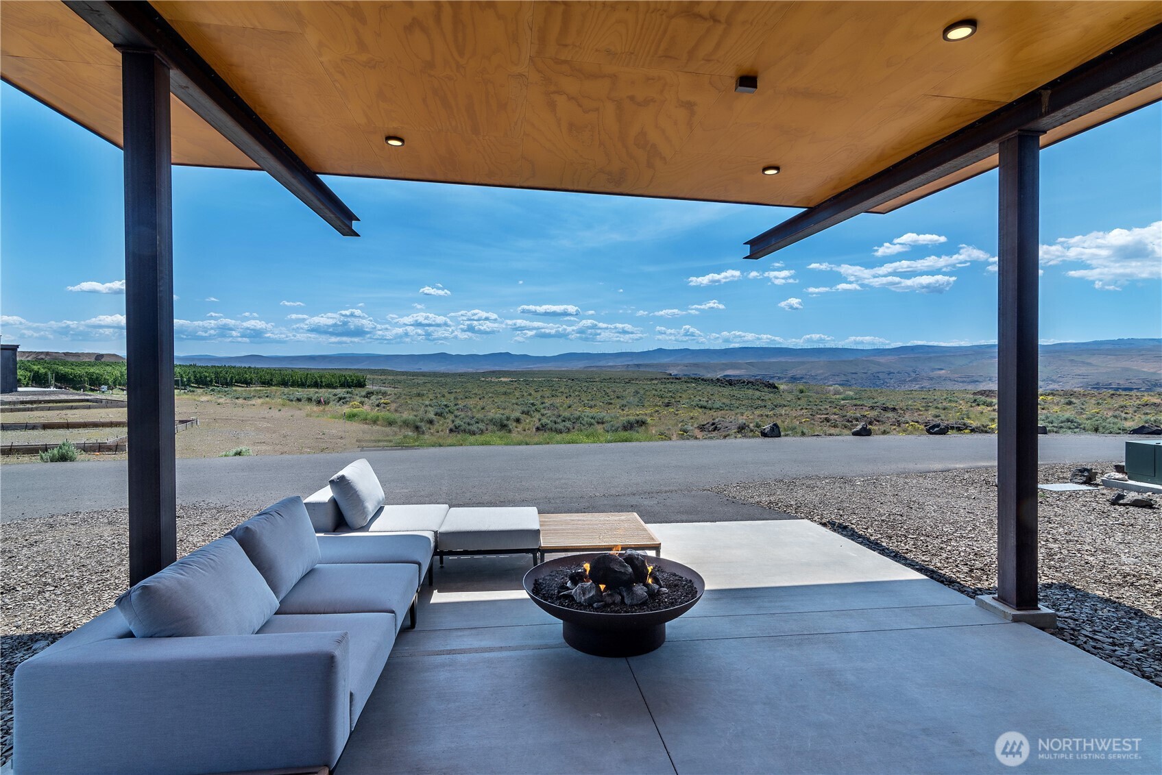 23592 Gorge View Loop NW