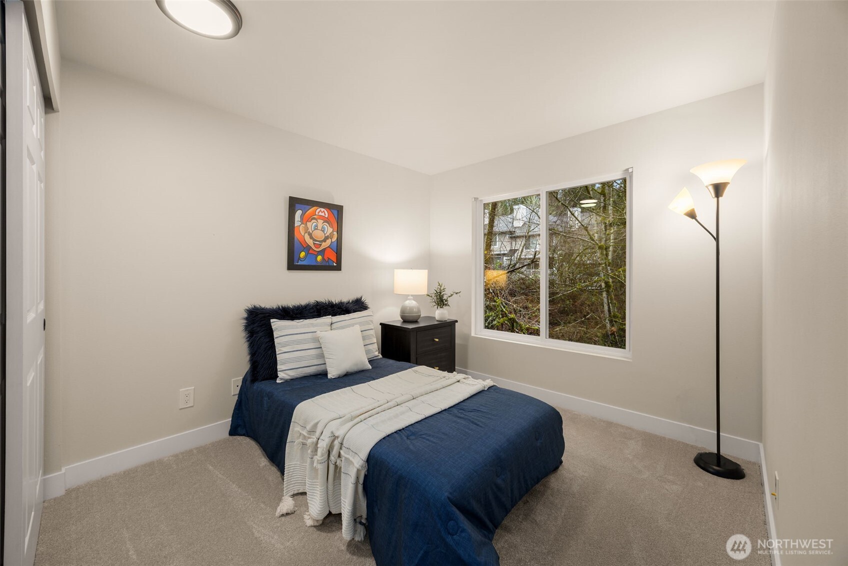 6773 SE Cougar Mountain Way Unit: 4