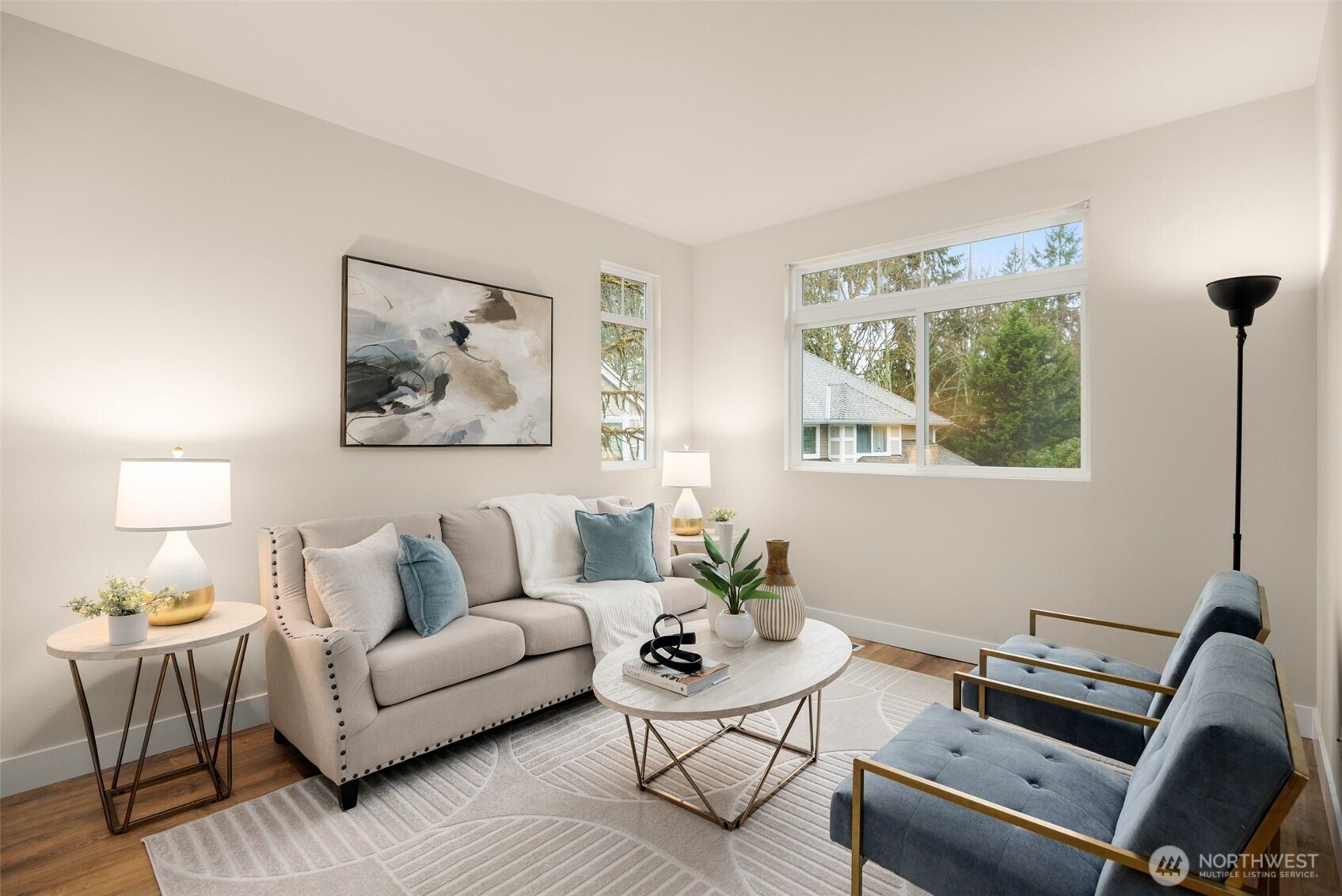 6773 SE Cougar Mountain Way Unit: 4