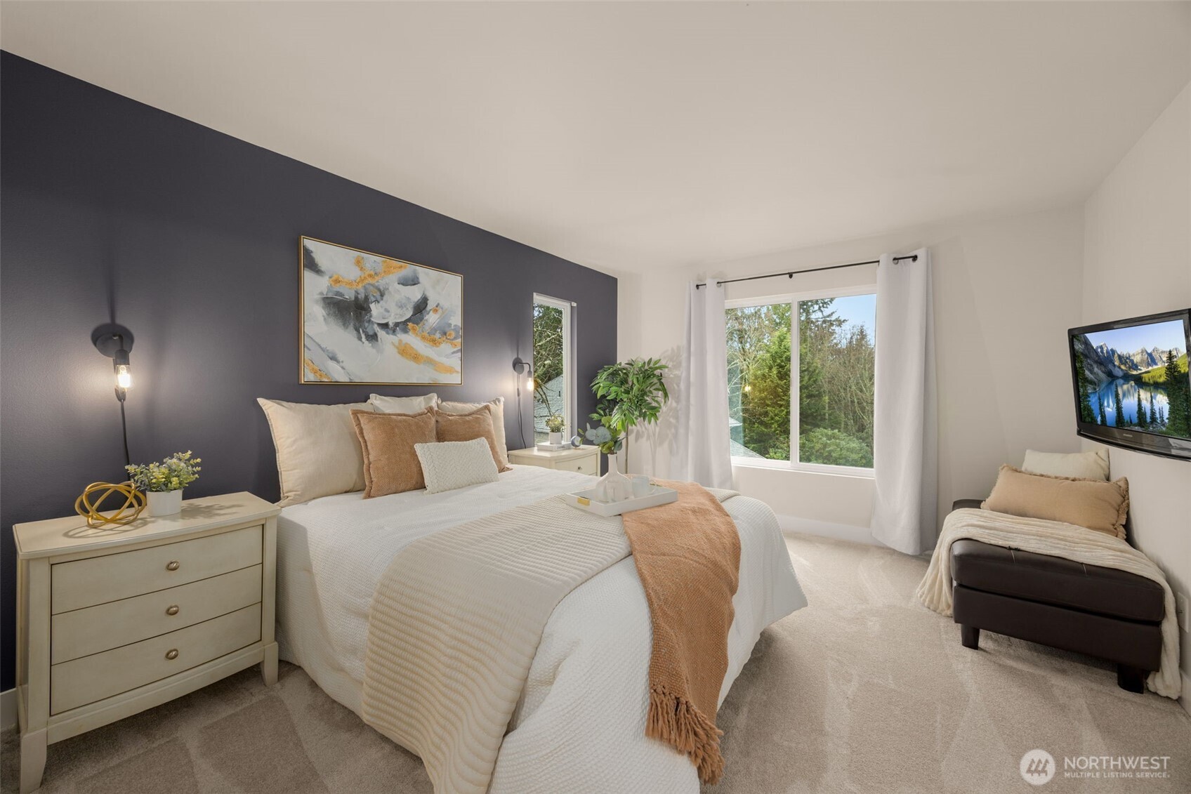 6773 SE Cougar Mountain Way Unit: 4