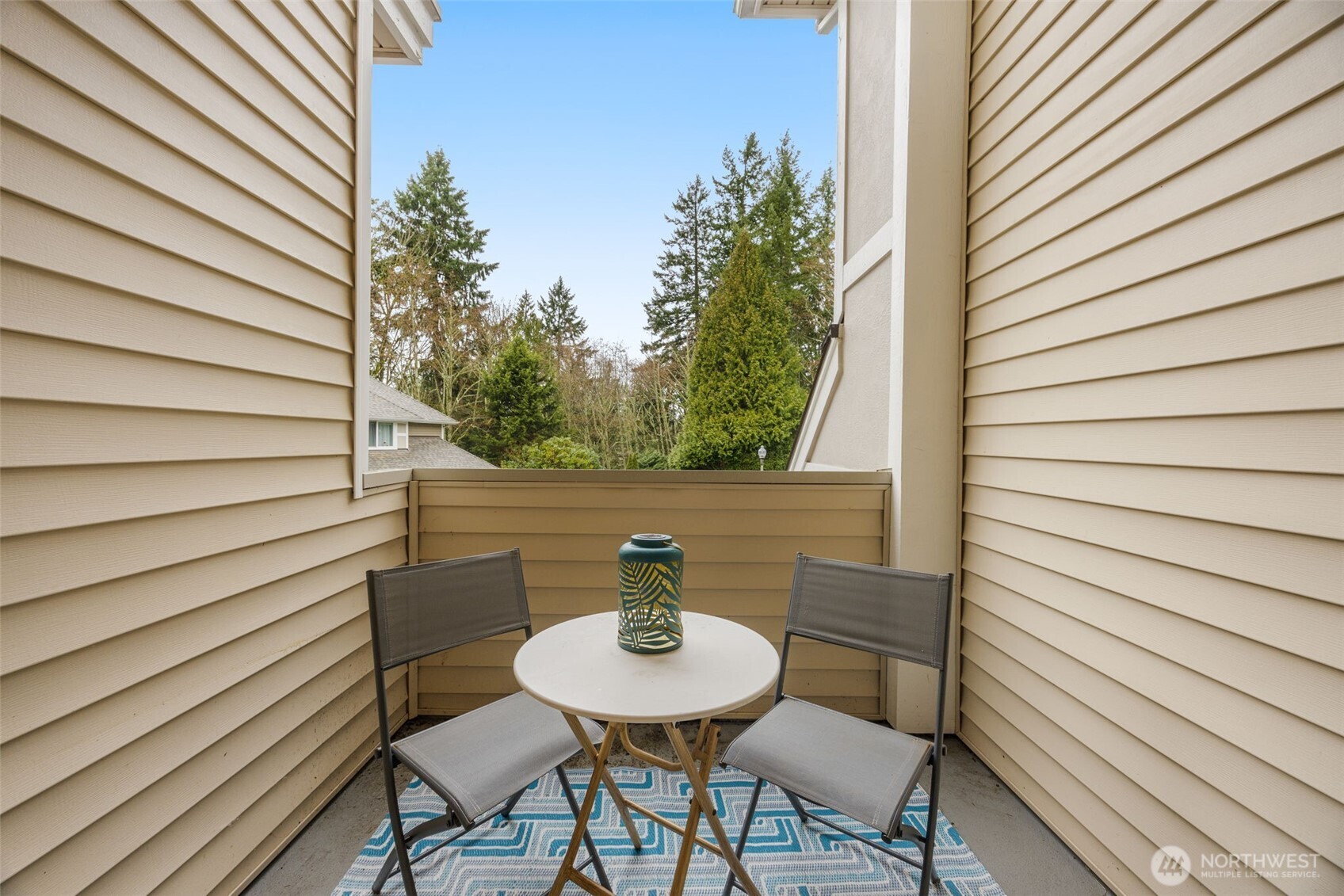 6773 SE Cougar Mountain Way Unit: 4