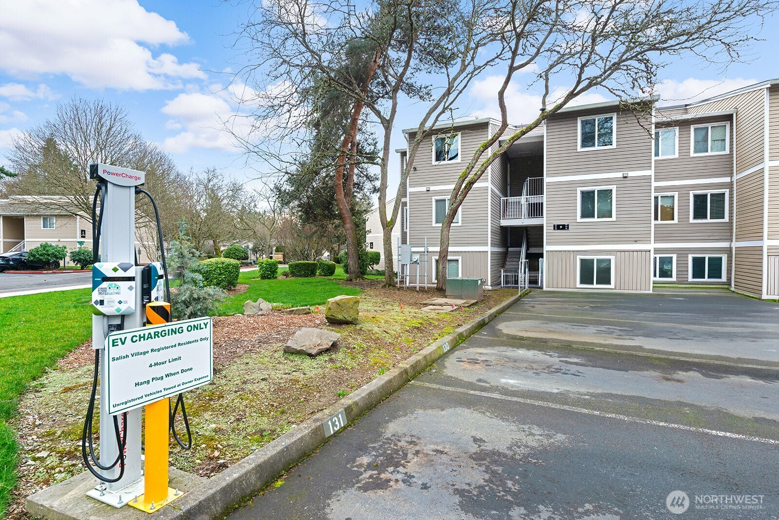 12435 NE 131st Court Unit: D102