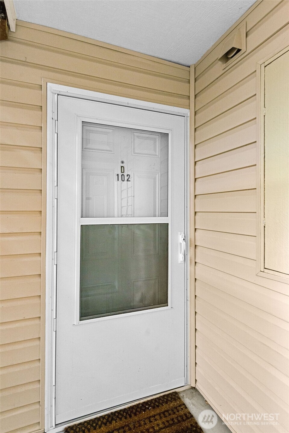 12435 NE 131st Court Unit: D102