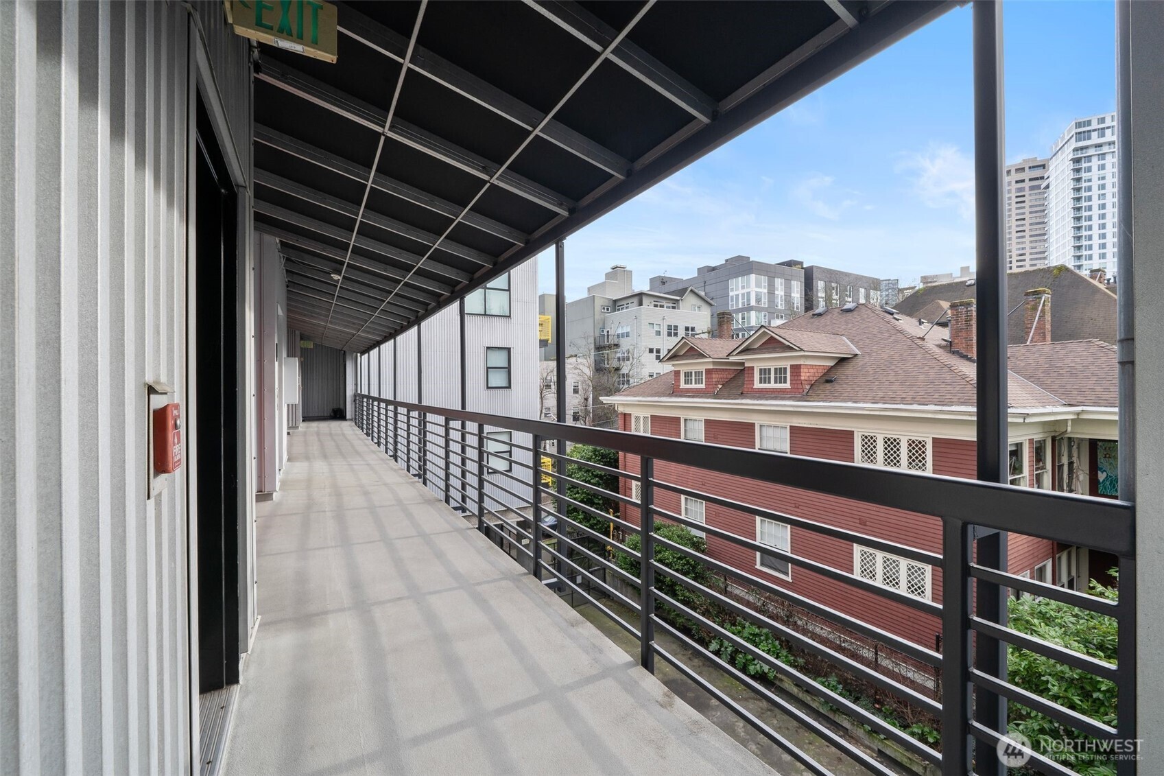 615 E Pike Street Unit: 402
