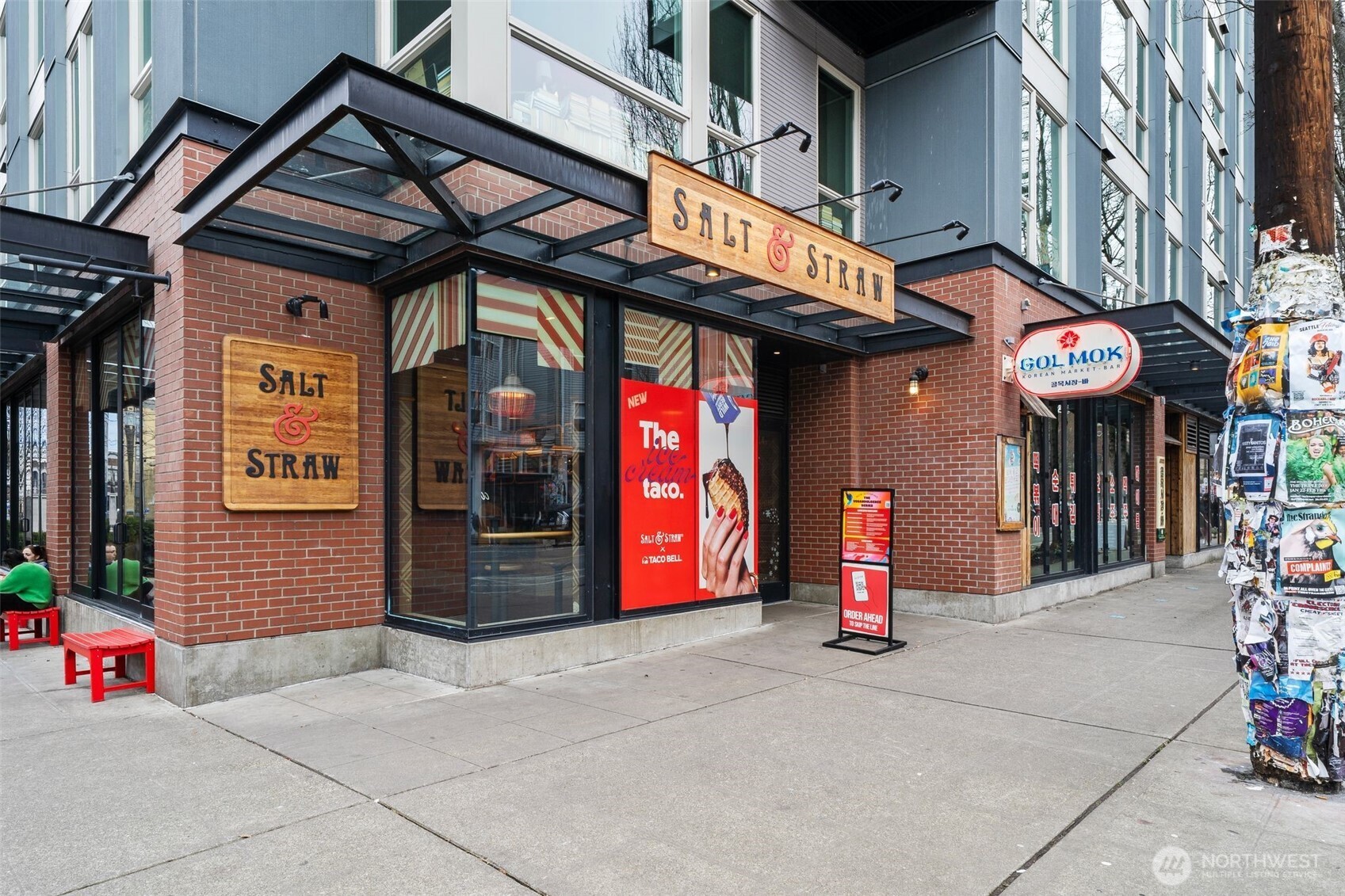 615 E Pike Street Unit: 402
