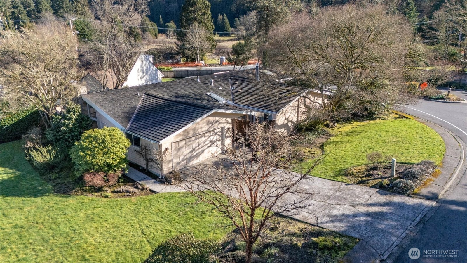 9506 Valhalla Way