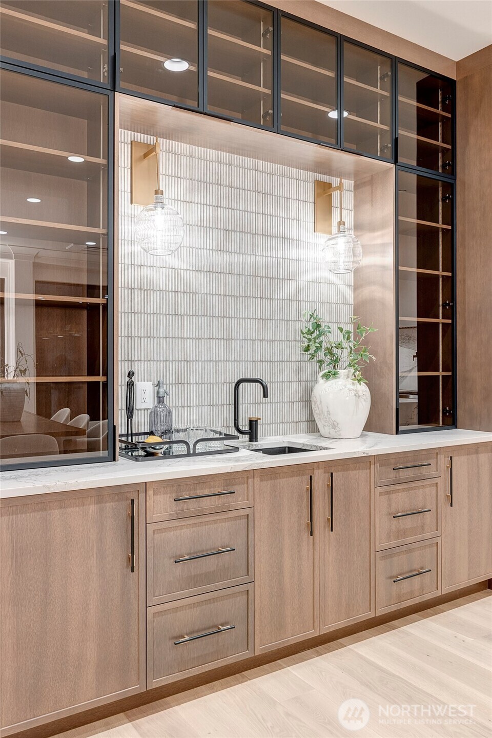 2837 Evergreen Point Road