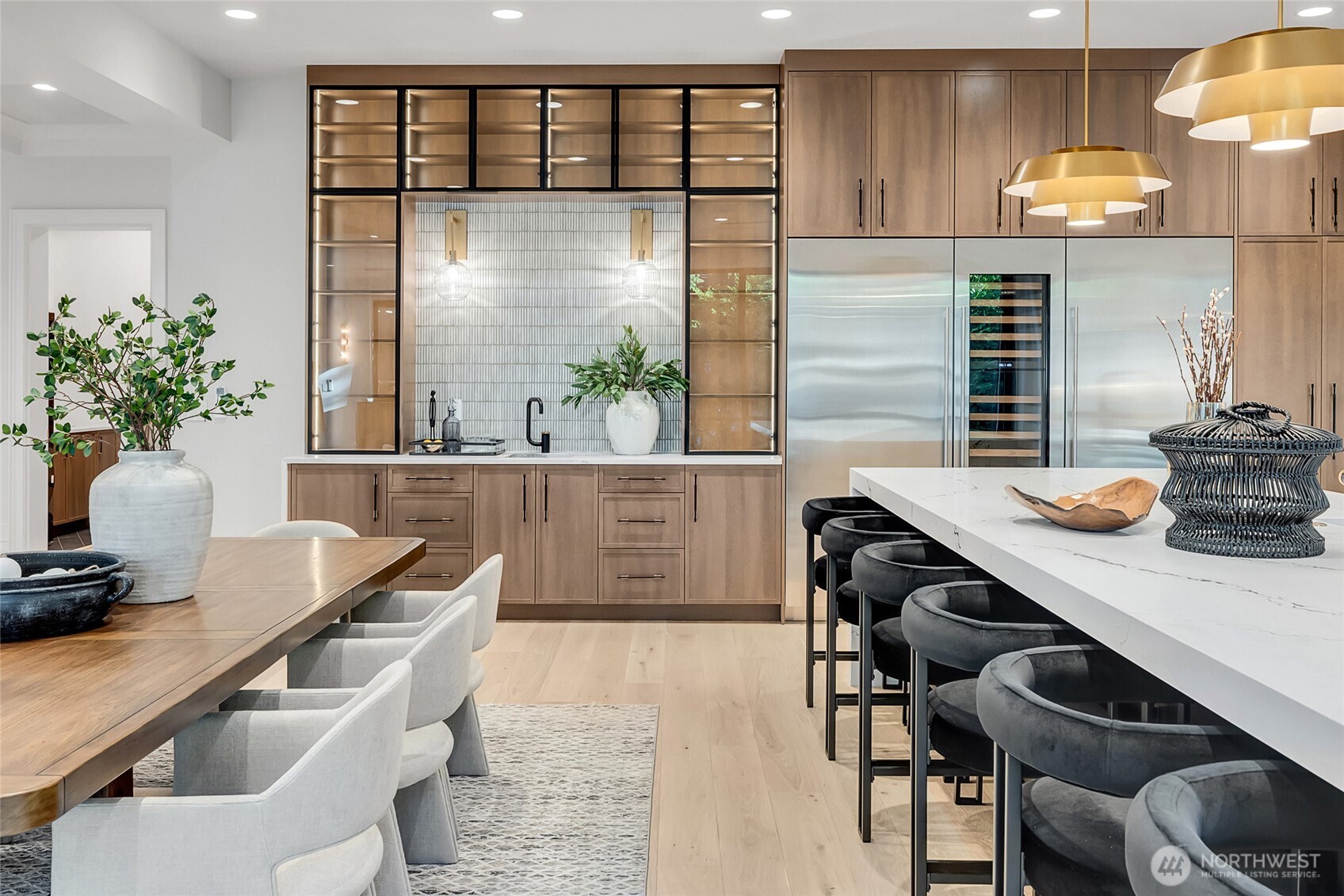 2837 Evergreen Point Road