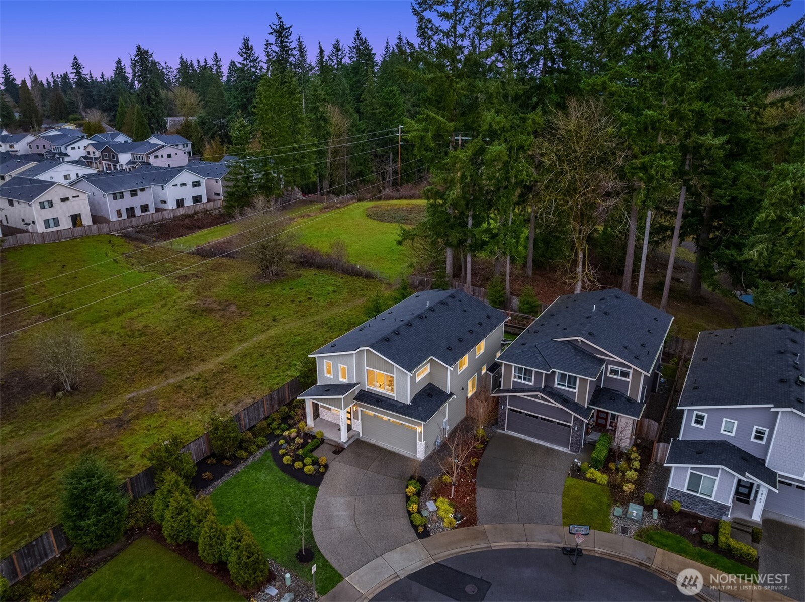 18627 Meridian Place W