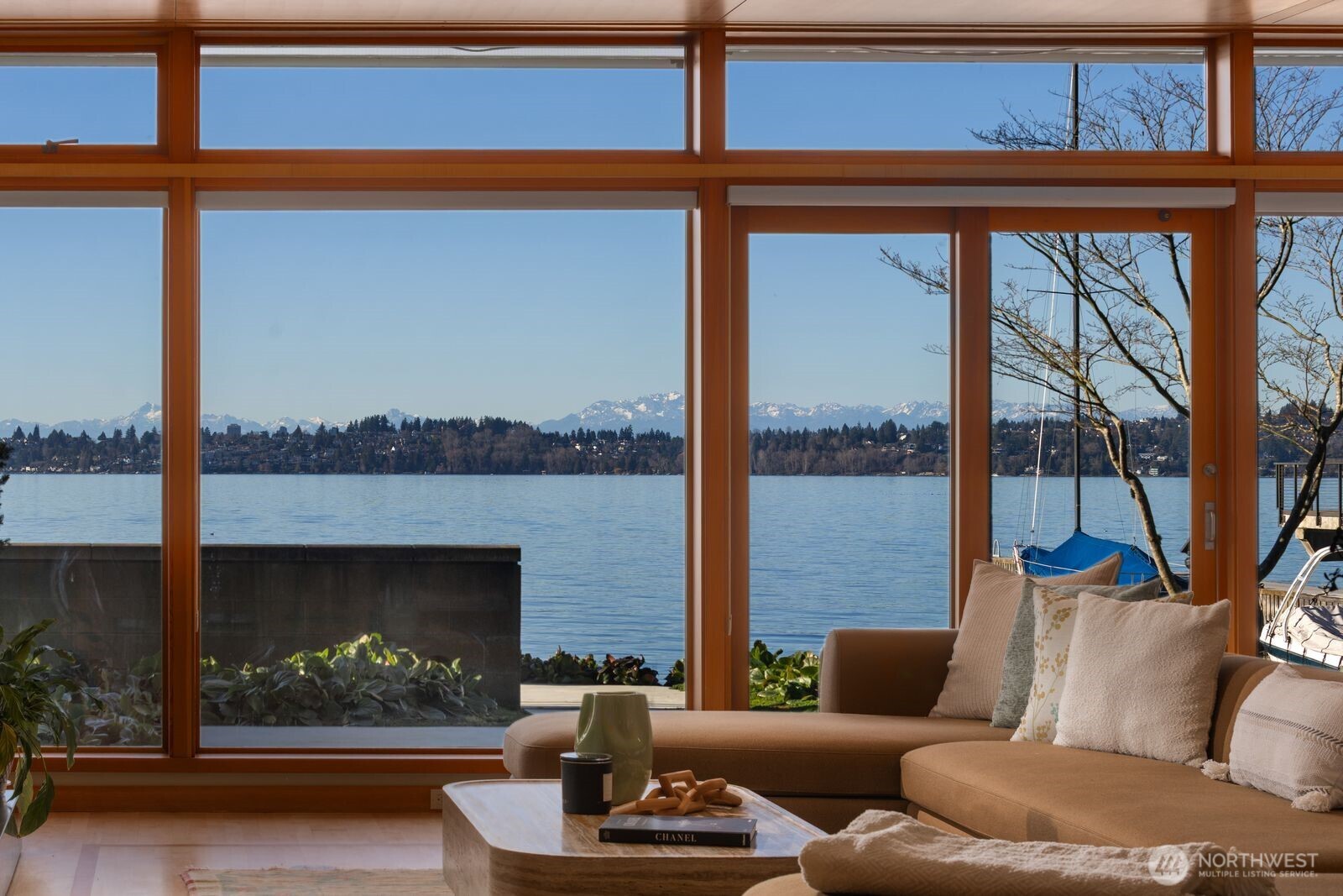 5505 Lake Washington Boulevard NE Unit: 1-E