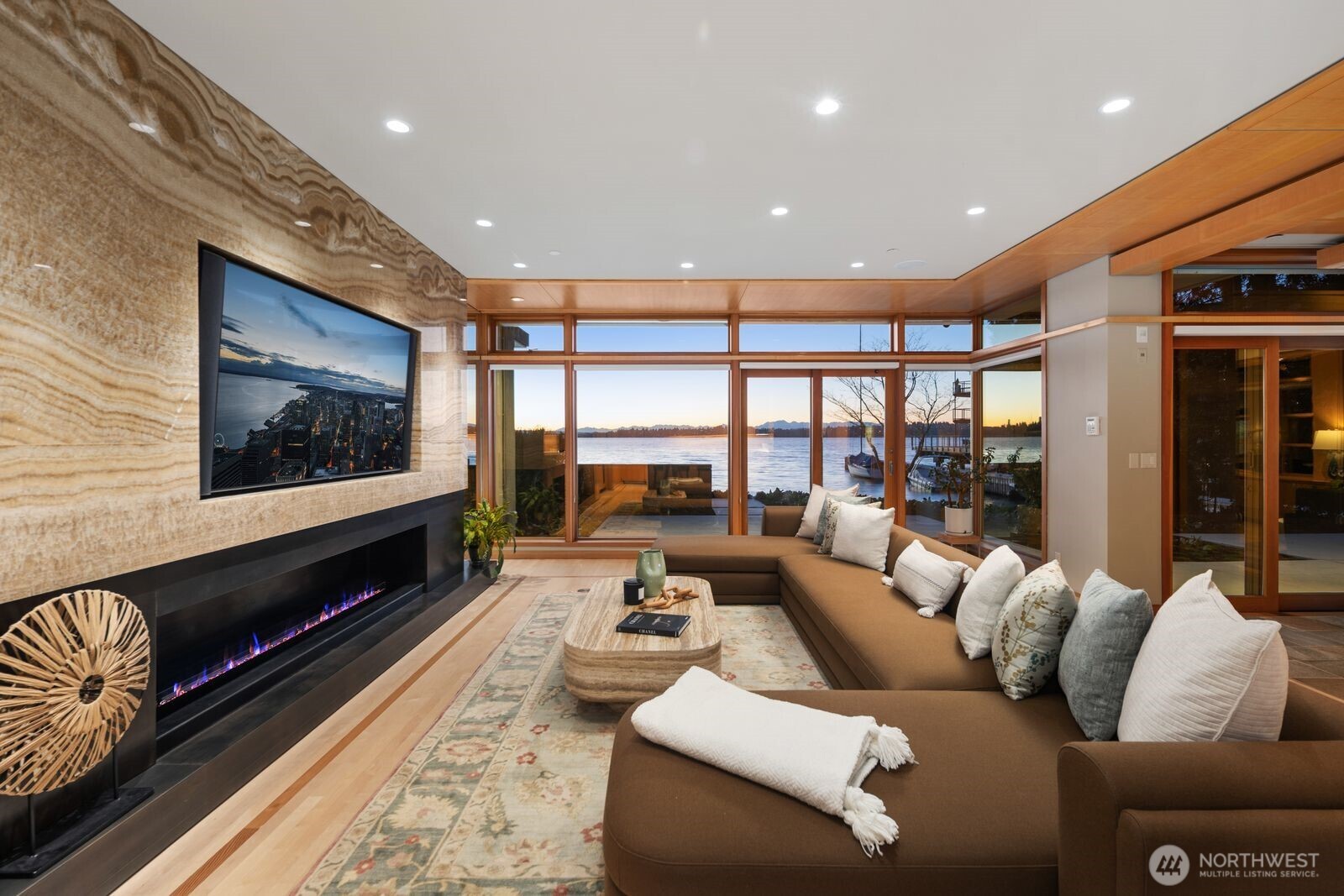 5505 Lake Washington Boulevard NE Unit: 1-E