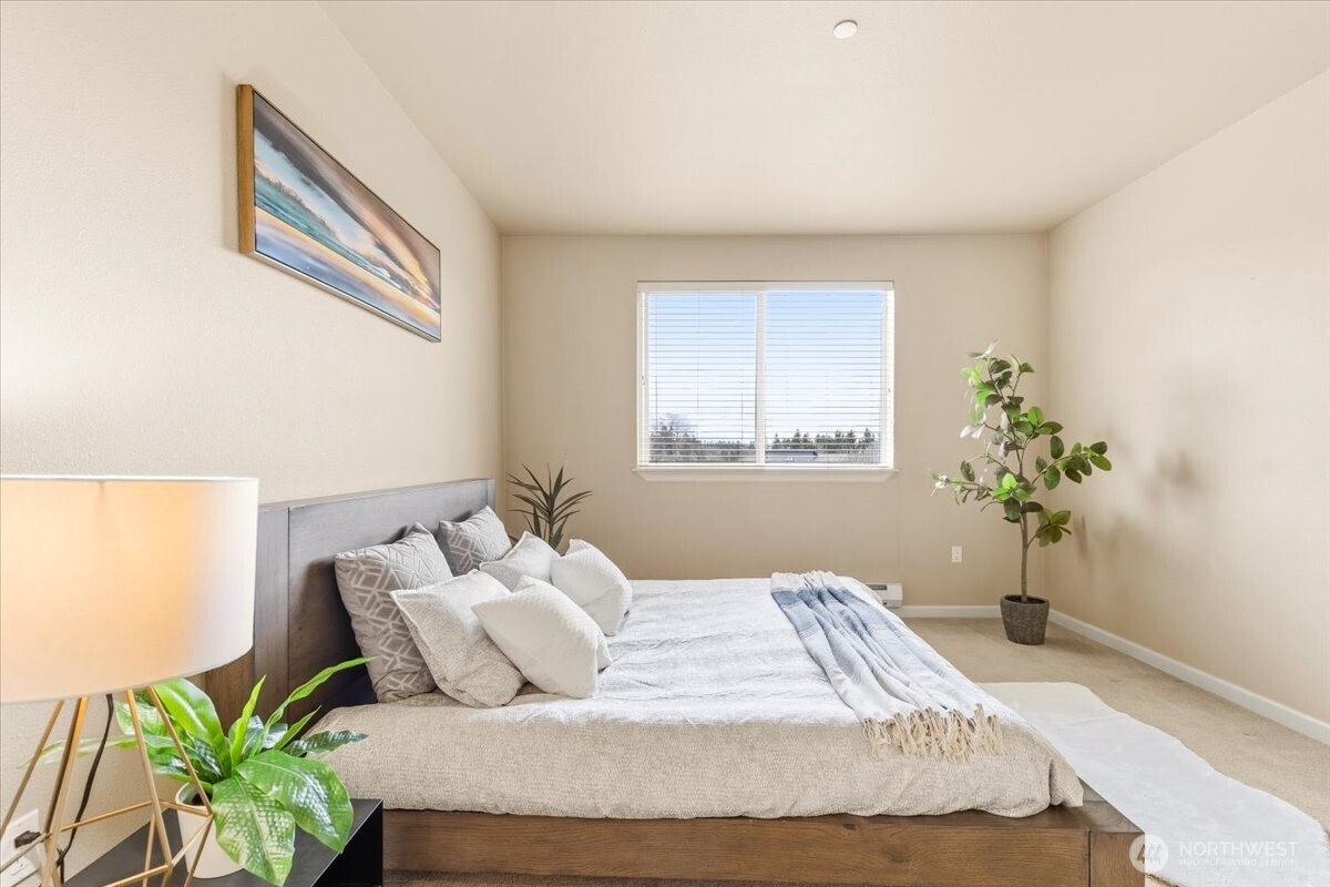 6800 132nd Place SE Unit: E203