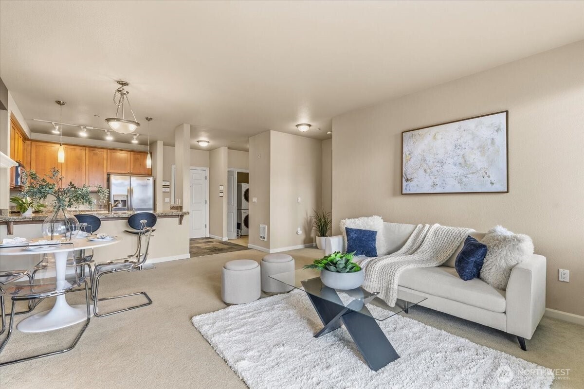 6800 132nd Place SE Unit: E203