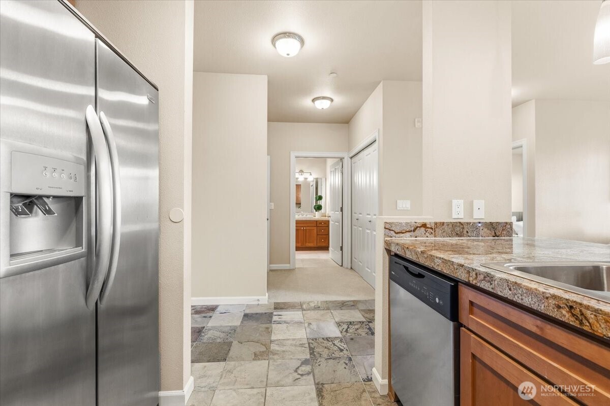 6800 132nd Place SE Unit: E203