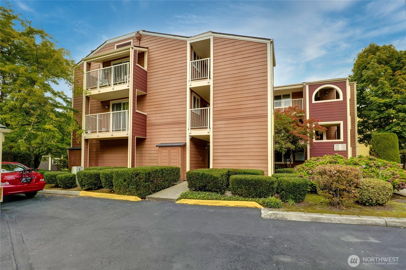 7292 W Lake Sammamish Parkway NE Unit: 4-306