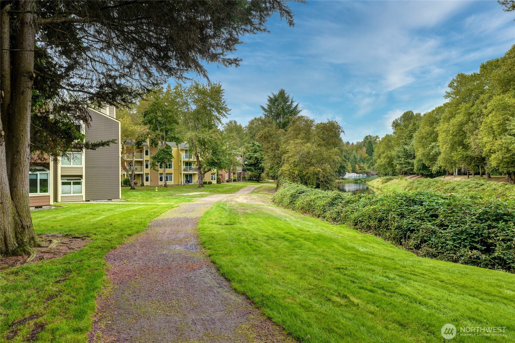 7292 W Lake Sammamish Parkway NE Unit: 4-306