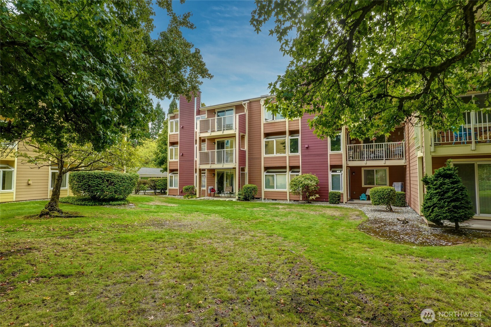7292 W Lake Sammamish Parkway NE Unit: 4-306