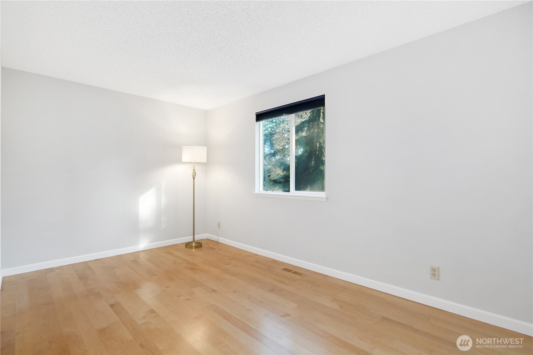 2103 180th Court NE