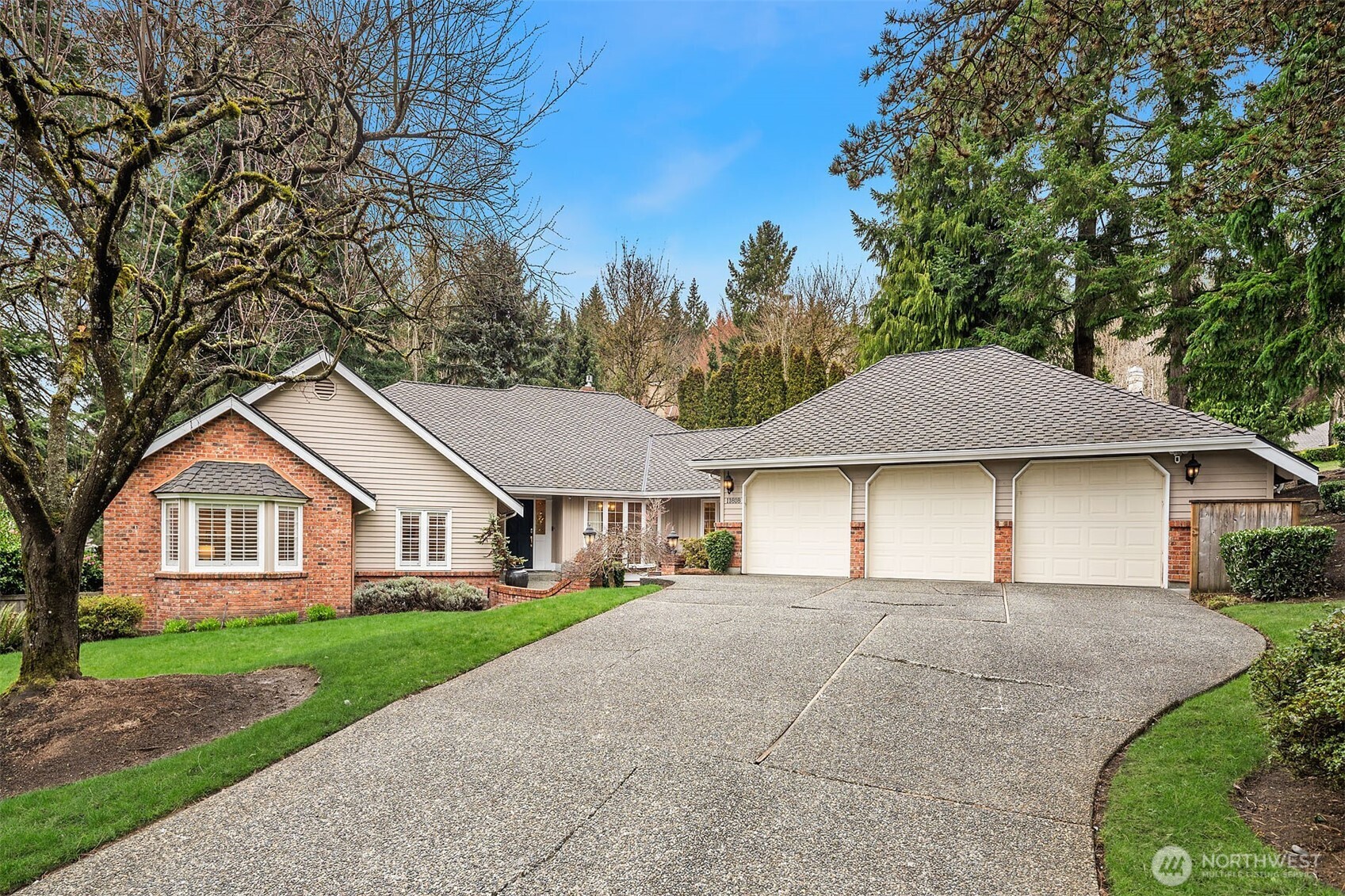 11818 NE 48th Place