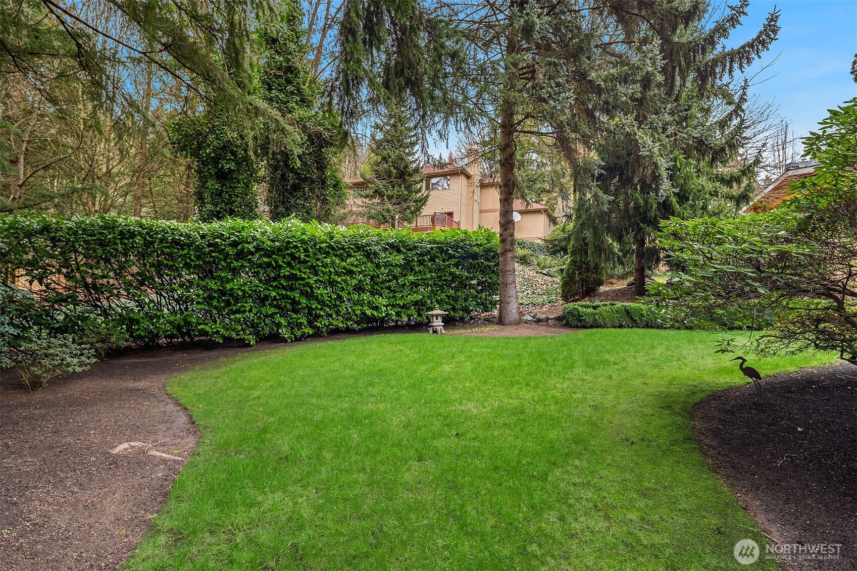 11818 NE 48th Place