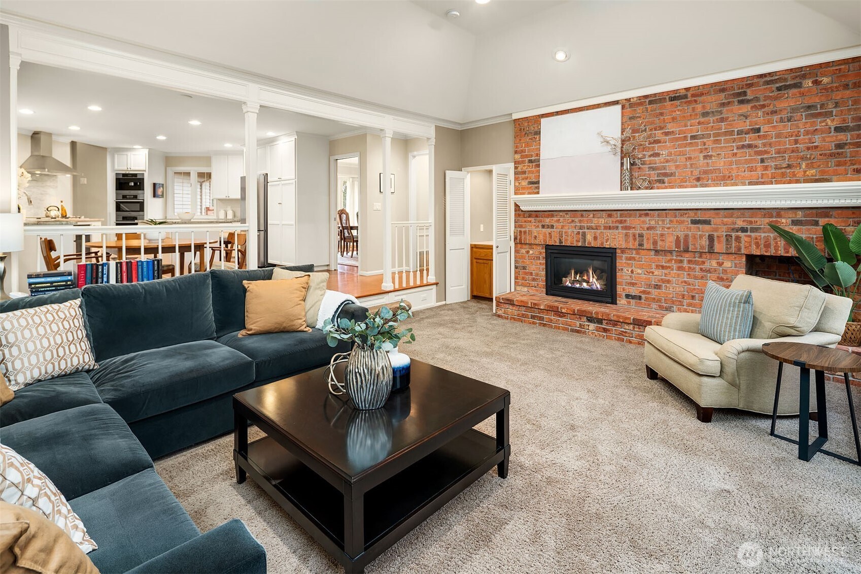 11818 NE 48th Place