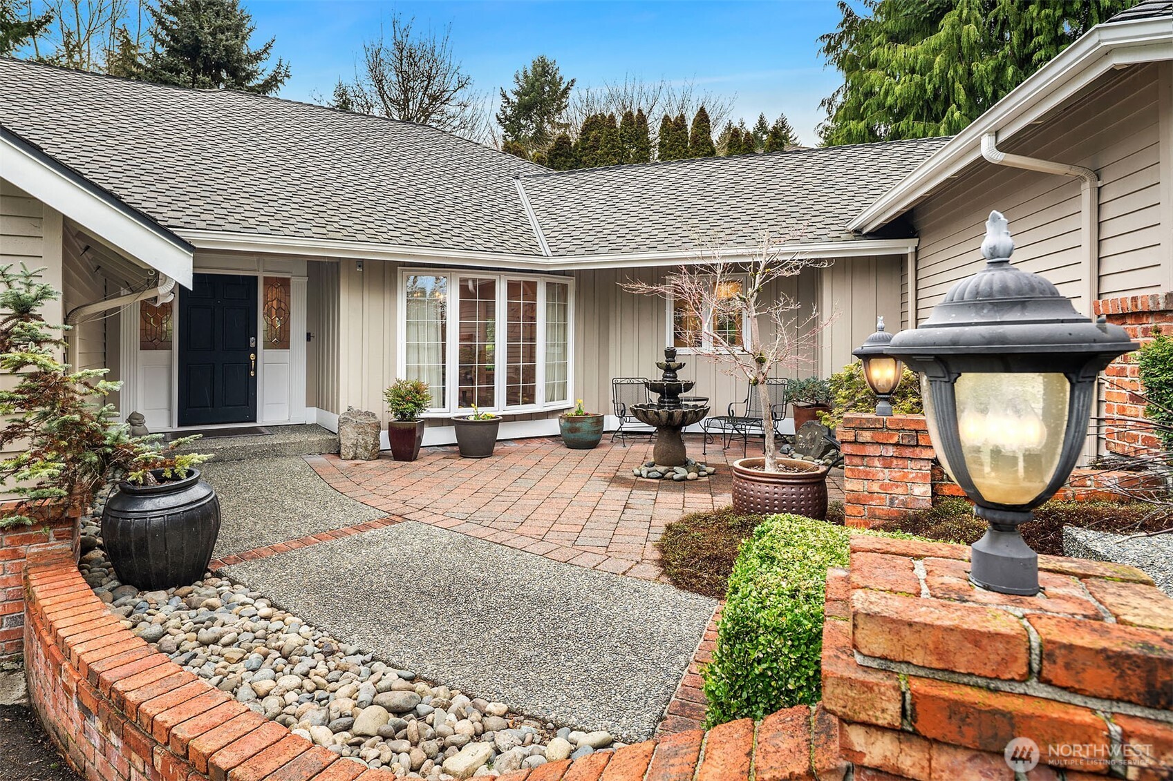 11818 NE 48th Place