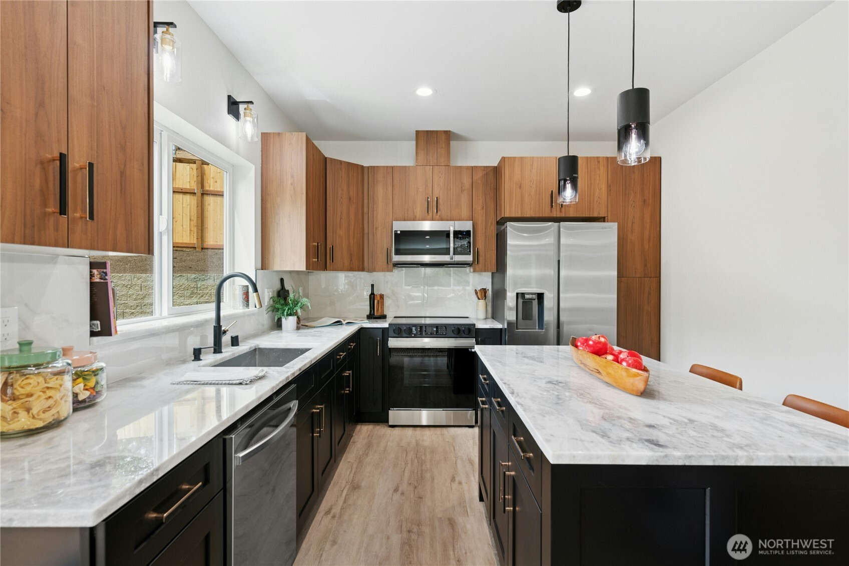 8510 Shadow Wood Drive Unit: A