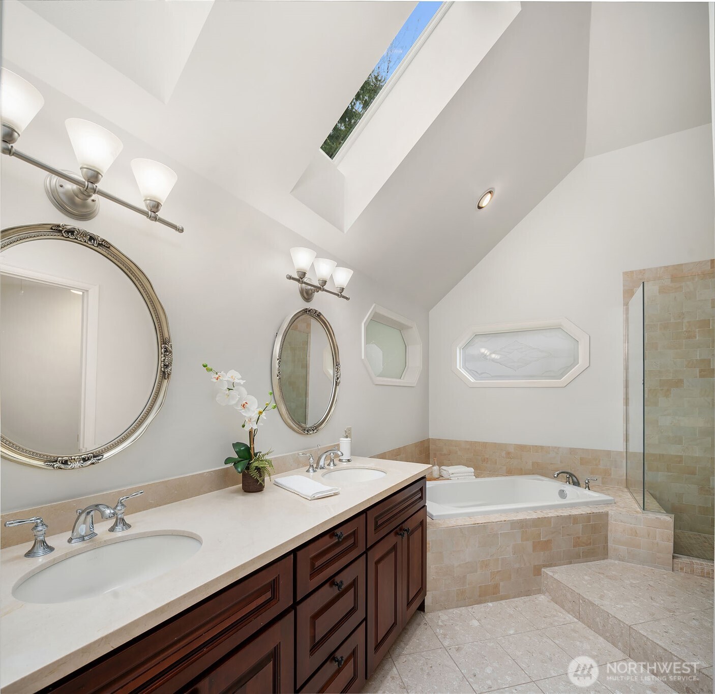 20427 NE 64th Place