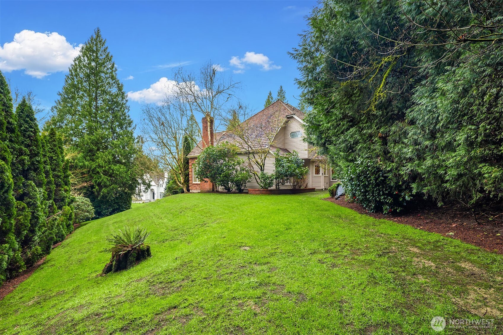 20427 NE 64th Place