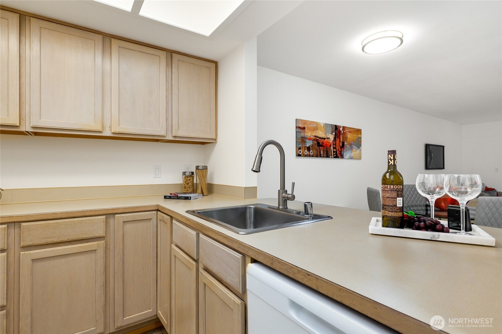 14645 NE 34th St Unit: C9