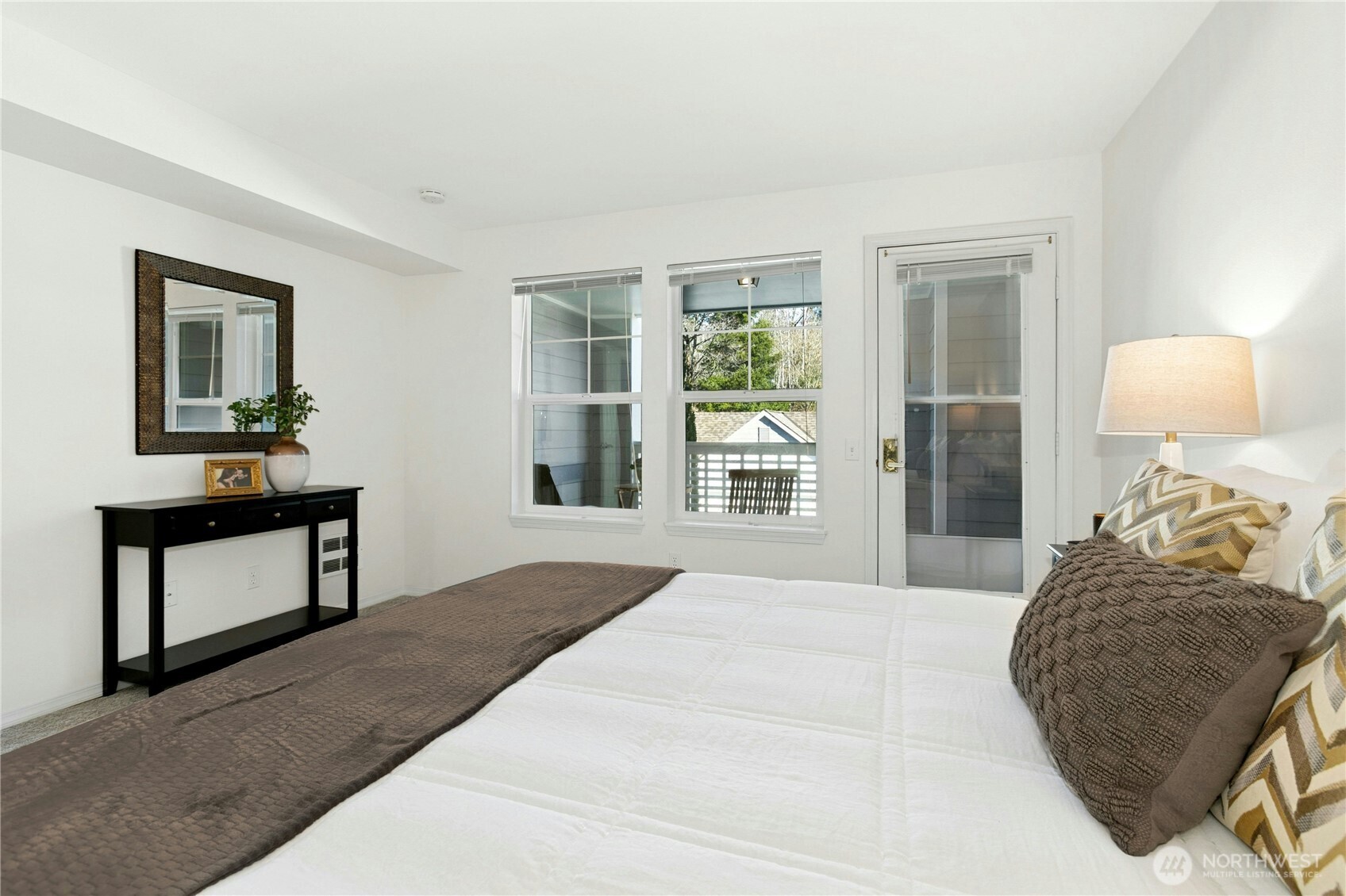 4081 224th Lane SE Unit: 202