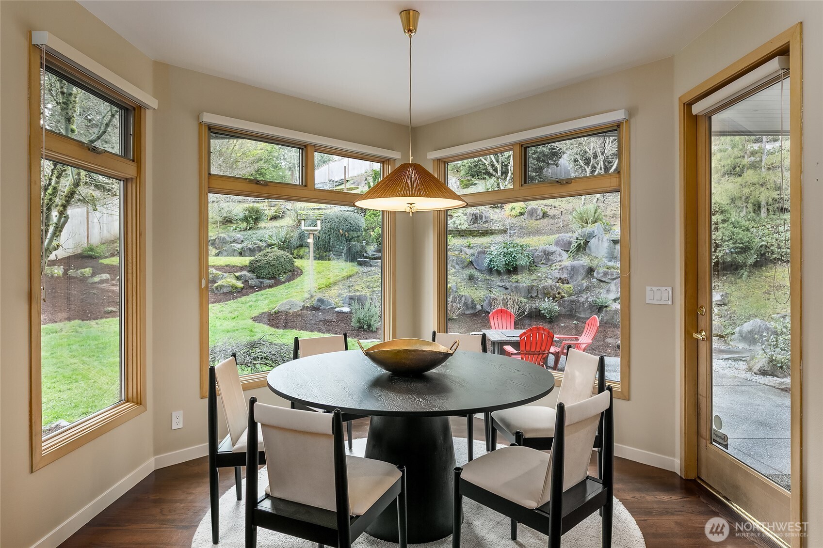 23317 SE 37th Street